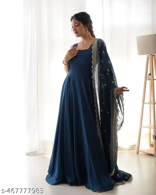 Fancy ElegantT Women Gowns