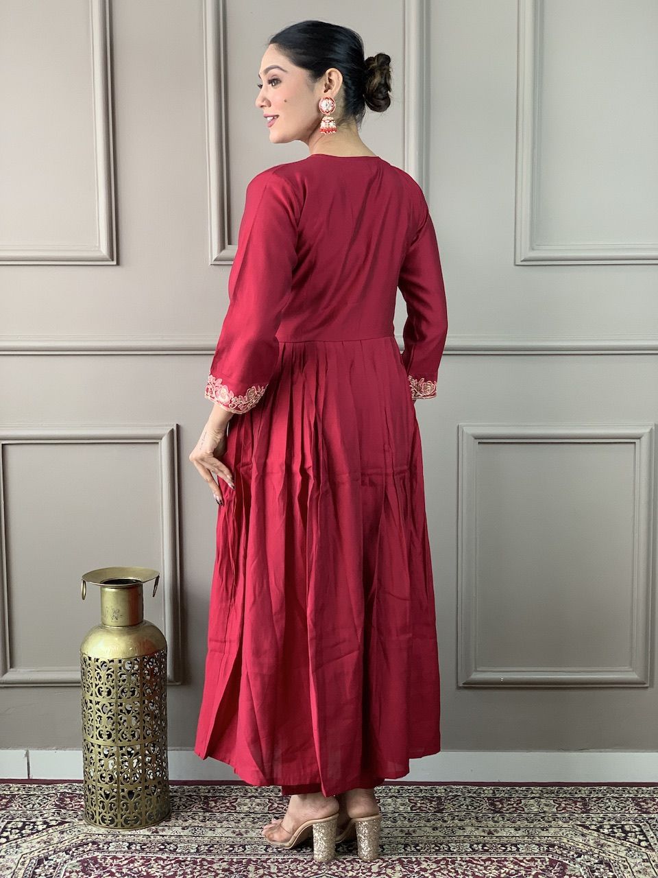 Kurta Suit Sets for Women by Ruvi Online