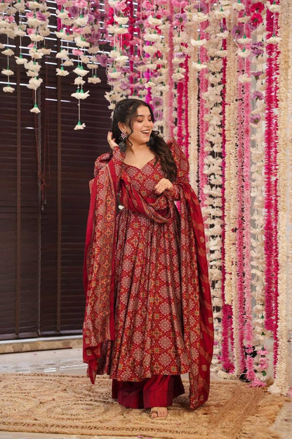 Beautiful Red Bandhni Kurti