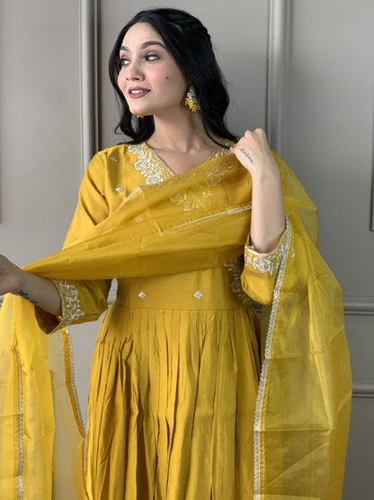 Yellow Kurta Suit Sets for Women by Ruvi Online